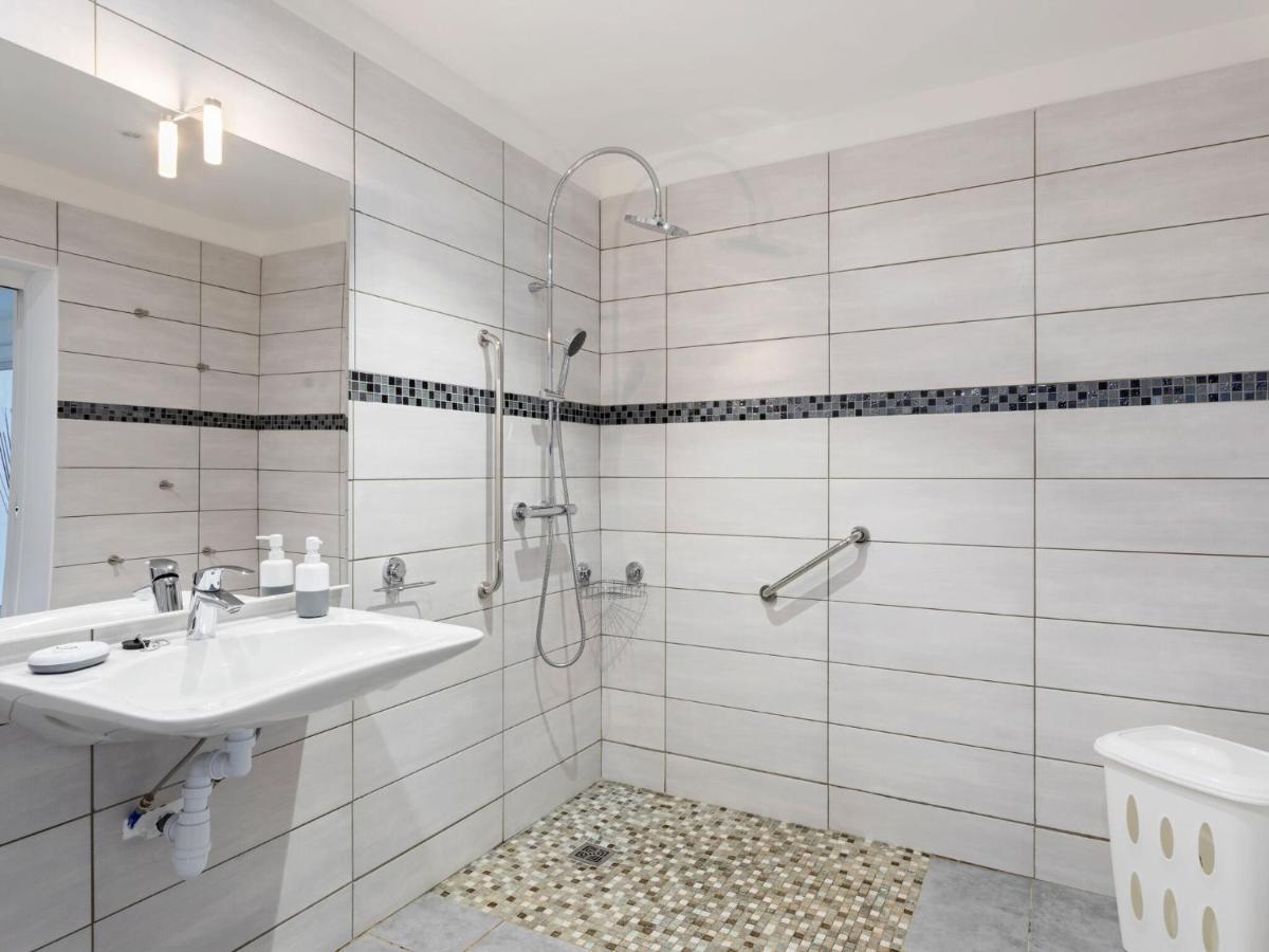 Comfortable Home In Drap With Swimming Pool 15 Km From Nice Exteriör bild